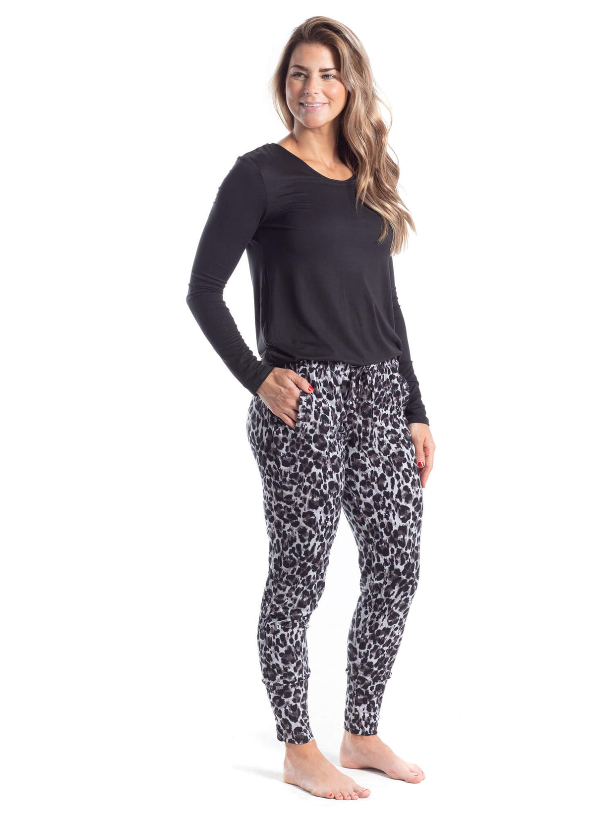 Riley Jogger with Drawstring and Pockets